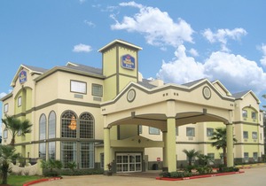 Best Western Plus New Caney Inn & Suites