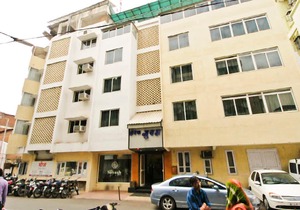 Hotel Suyash Deluxe
