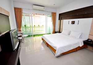 Omsaga Phuket Hotel