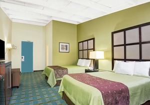 Days Inn by Wyndham Southington