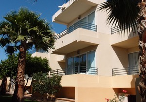 Hotel Abril