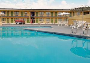 Days Inn by Wyndham Waco