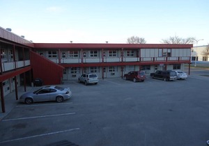 Dauphin Inn Express