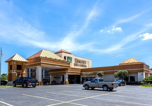 Quality Inn & Suites Baton Rouge West – Port Allen