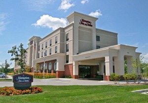 Hampton Inn & Suites Indianapolis-Airport
