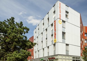 Aparthotel Adagio access Paris Massy Gare TGV