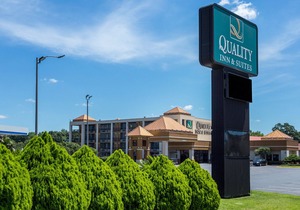 Quality Inn & Suites Baton Rouge West – Port Allen