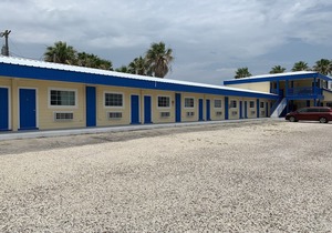American Inn and Suites