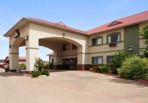 Days Inn by Wyndham Childress