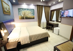 Gold House