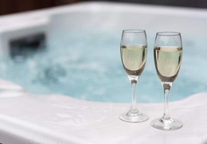 Bluebell Lodge 7 with Hot Tub, Newton Stewart