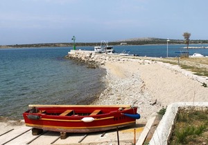 Two bedroom apartment with terrace and sea view Košljun, Pag (A-3321-a)