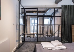 Amazing NEW Penthouse next to the Royal Palace!