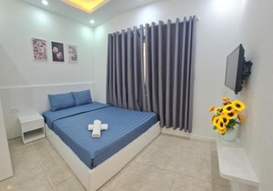 Tony's Luxury Apartment 28