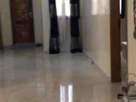 Près Monument de la renaissance