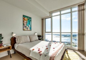 NEW MODERN DT KING W SPACIOUS 3BR APARTMENT