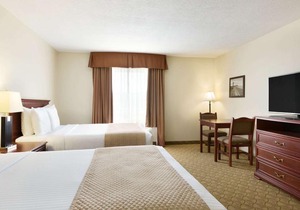 Days Inn by Wyndham Dawson Creek