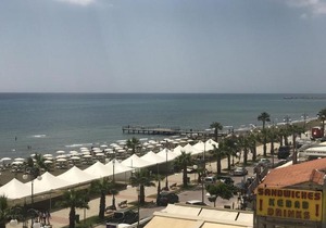 Alex Beach Apartment 33