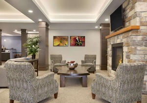 Days Inn & Suites by Wyndham Lindsay
