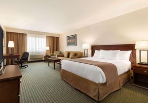 Travelodge Hotel by Wyndham Weyburn