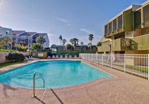 103 - 3 Br Condo