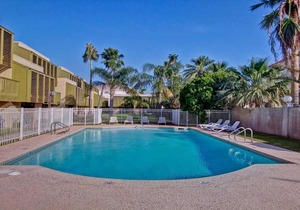 103 - 3 Br Condo