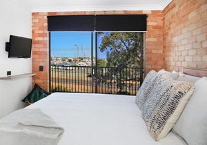 Illawong Apartment 7