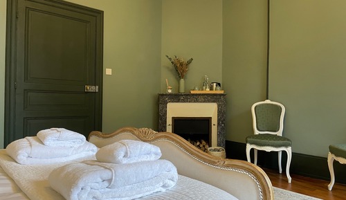 Deluxe Double Room, 1 Double Bed, Courtyard View