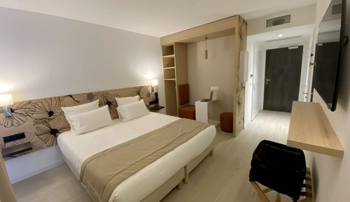 Comfort Twin Room