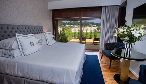 Terrace Garden Royal