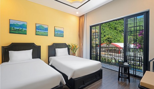Superior Single Room, Mountain View