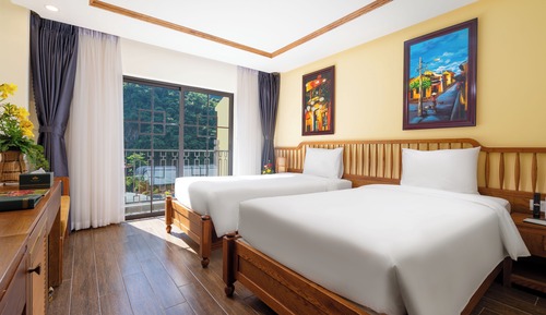 Deluxe Double Room Single Use, Mountain View