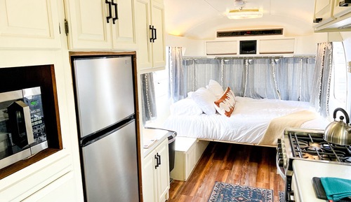 Beautiful Airstream on the Colo. River (3)