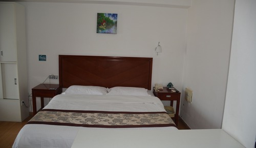 Deluxe Room, 1 King Bed