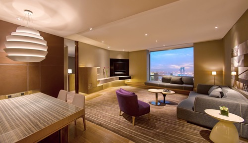 Regency Suite King
