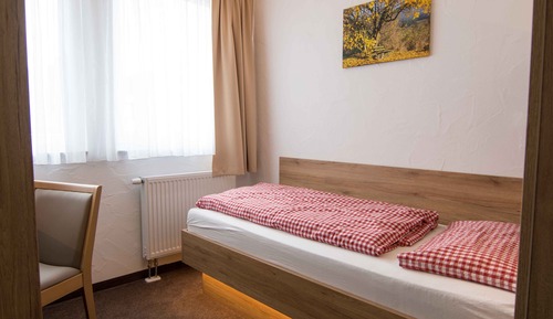 Standard Single Room