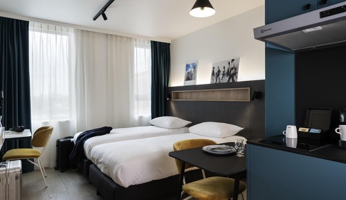 Studio, 2 Twin Beds (2 adults)