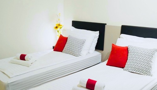 Apartment, 2 Bedrooms, 2 Bathrooms, Poolside