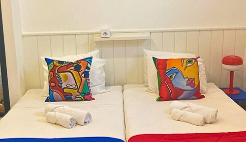 Economy Twin Room