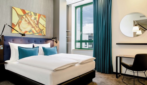 Comfort Room, 1 Queen Bed