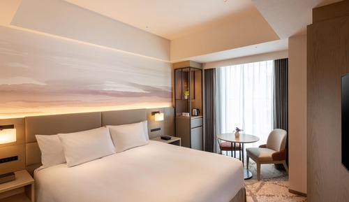 Room, 1 King Bed (Guest Room)