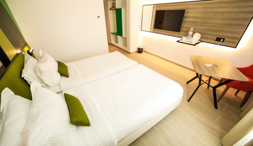 Standard Room, 2 Twin Beds