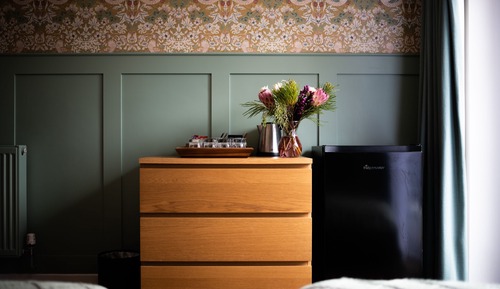 Deluxe Suite, Ensuite, Courtyard View