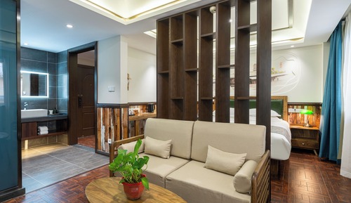 Executive Room