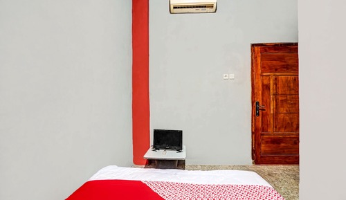 Economy Single Room