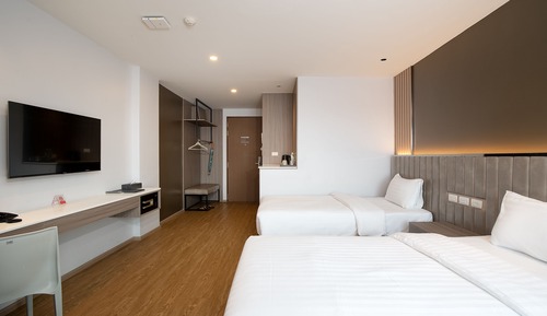 Premium Twin Room