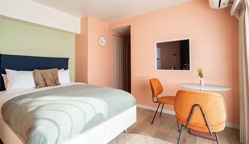 Deluxe Studio Apartment - High Floor