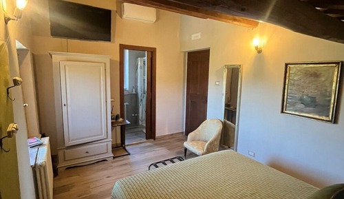 Comfort Double or Twin Room