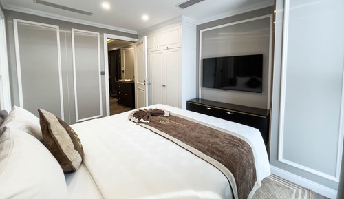 Family Executive Suite