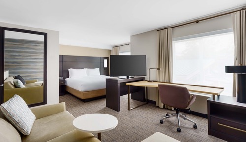 Studio, 1 King Bed with Sofa bed, Non Smoking